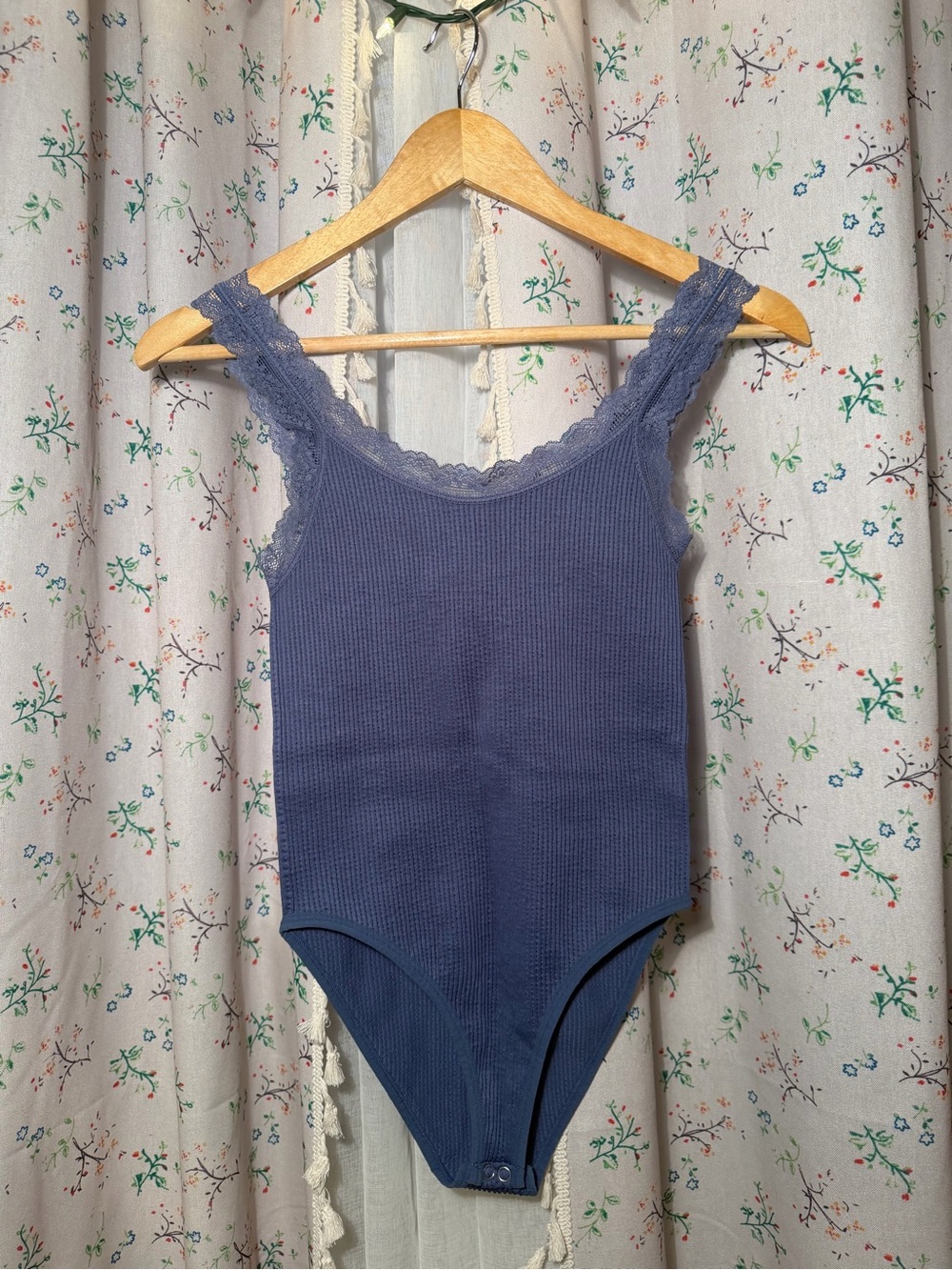 Forever 21 Lavender Ribbed Lace-Trim Tank Bodysuit